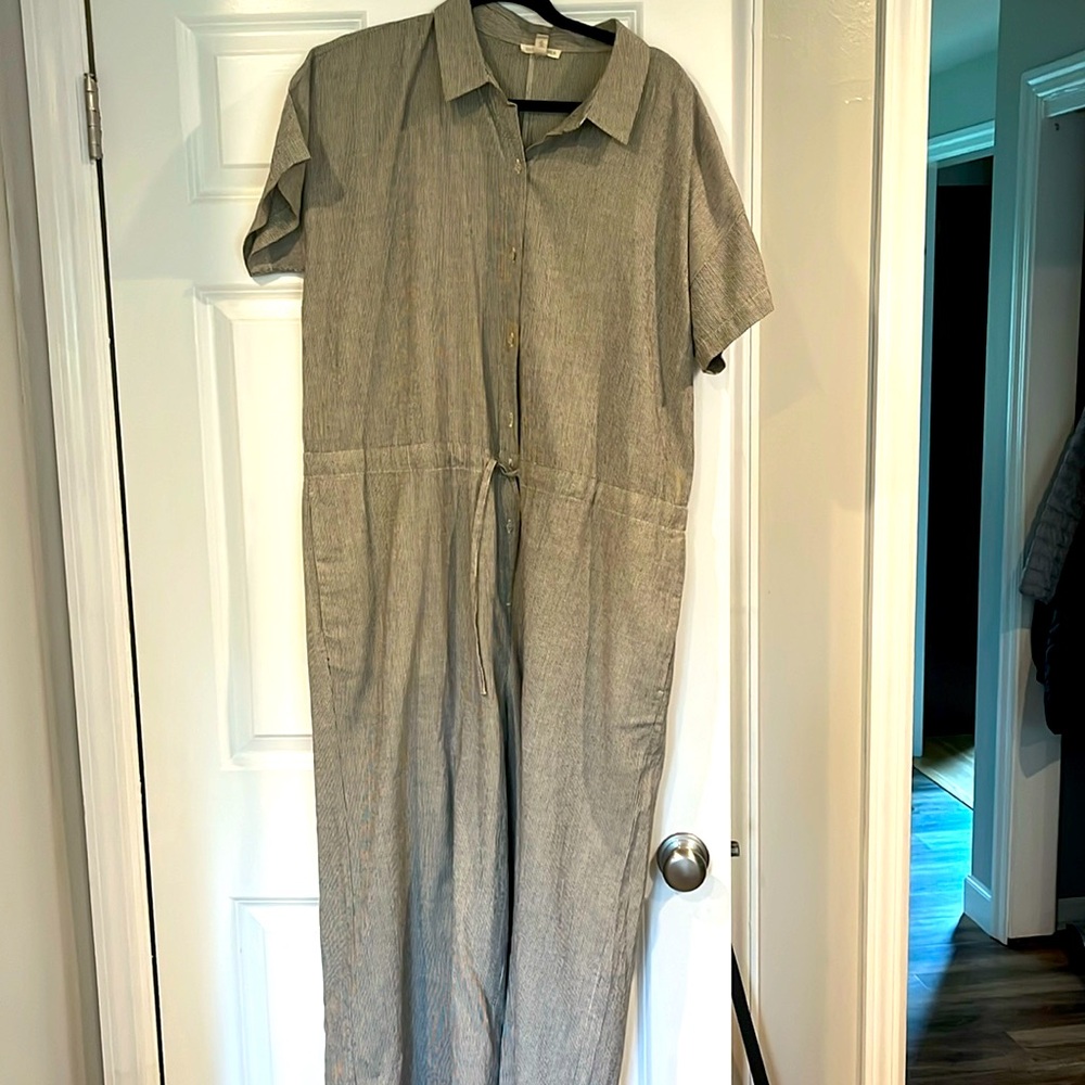 Jump suit large linen blend drawstring wait hidden pockets